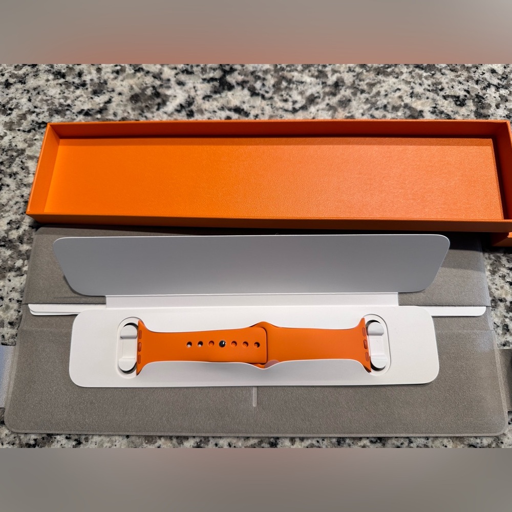Hermes Apple Watch Single Tour Band NEW